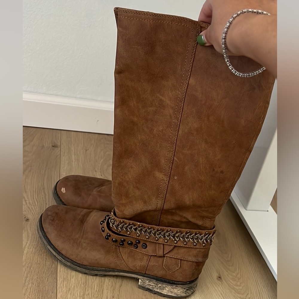 Brown Boots
